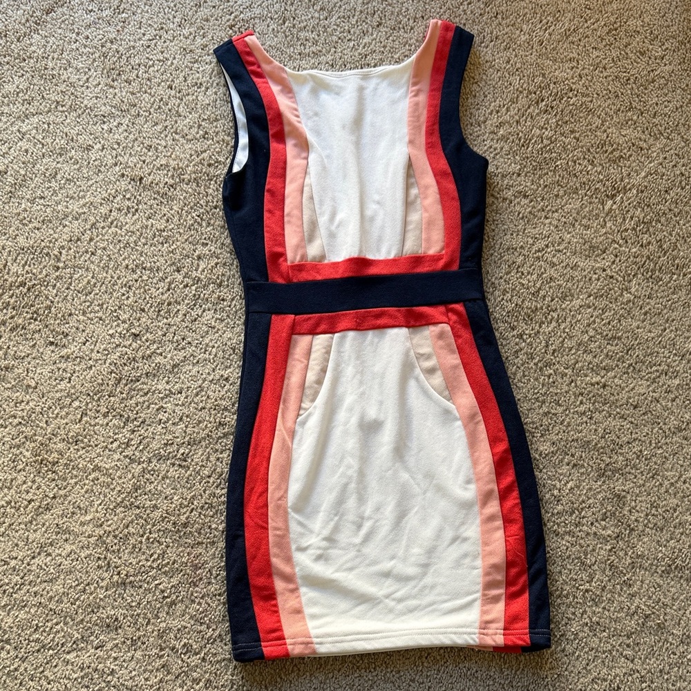 Colorblock Sleeveless Dress
